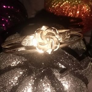 Sterling silver bracelet with rose